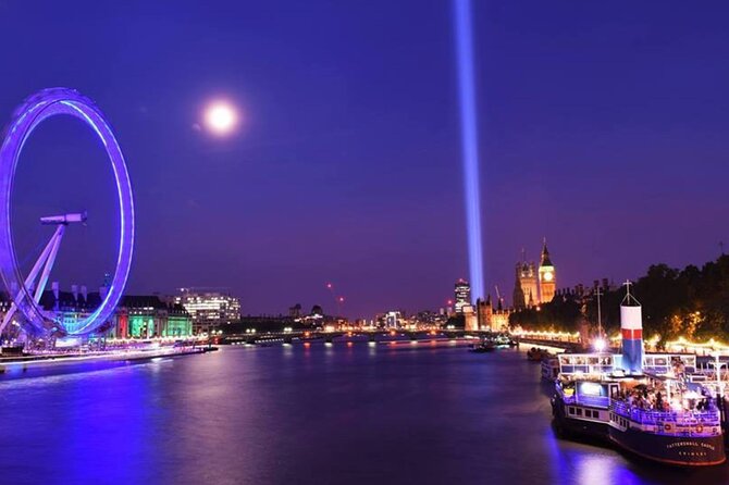 Comedy Night on The River Thames - The nightclub changes the Friday and Saturday experience