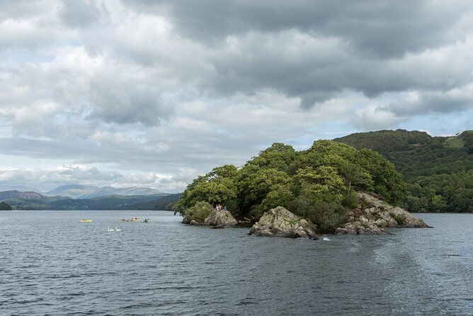 Coniston Water Wild Cat Island Cruise Yellow Route - What the guide adds