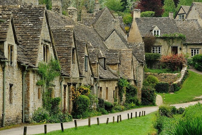 Cotswold Village Private Day Trip from Bath - Bourton-on-the-Water is the main lunch stop