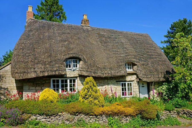 Cotswolds Countryside Tour by Coach: Villages, Views, and Lunch - Timing, cancellations, and the return to London