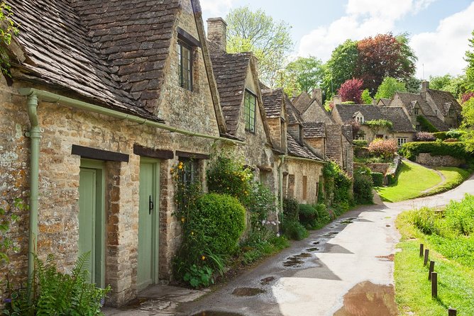 Cotswolds Small Group Tour from London - What $178.91 buys you