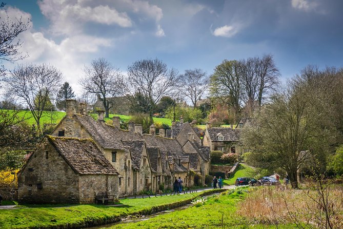 Cotswolds Small Group Tour from London - Bibury and Arlington Row