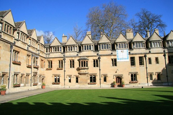 Cotswolds Villages and Oxford Full Day Tour from London - Burford, a quick look at the Cotswolds gateway
