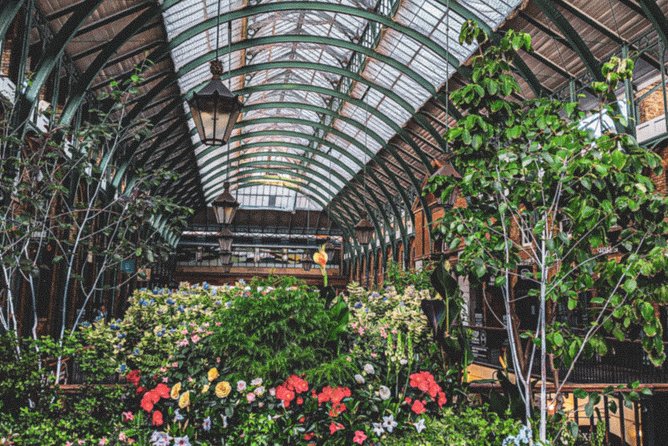 Covent Garden’s Hidden Gems: A Self-Guided Walking Tour - Seven Dials and the pleasure of getting slightly lost