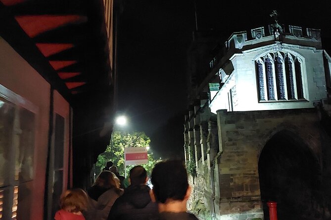 Dark History Walking Tour in Warwick - Castle Hill, Piers Gaveston, and Fulke Greville
