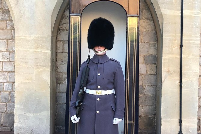 Day Tour Windsor Castle & Oxford by Private Car - The biggest risk: closures and sold-out admissions