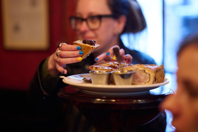 Devour London Historical Pub Tour:Traditional British Food & Ales - What the food and drinks are really like