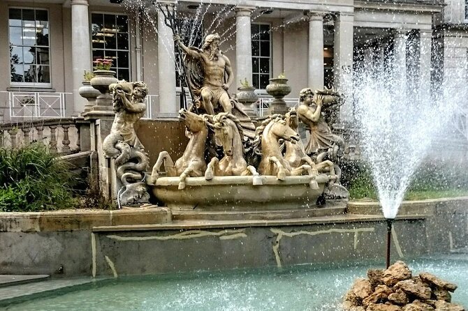Discovering Cheltenham: A Self-Guided Audio Tour - The Neptune Fountain and Town Hall