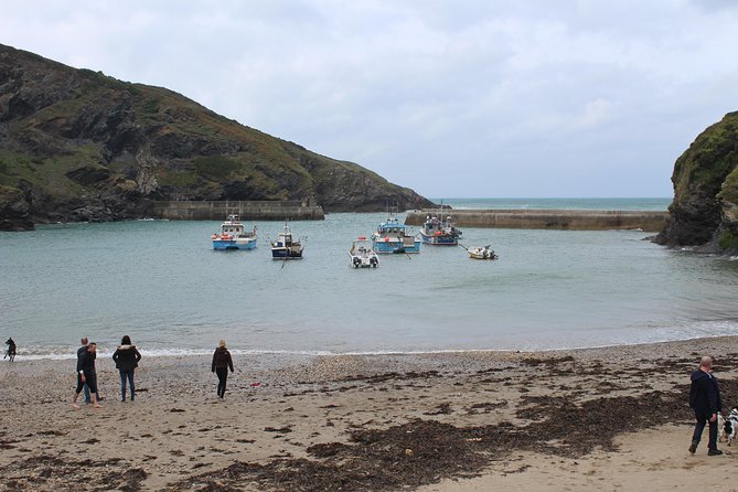 Doc Martin Tour in Port Isaac, Cornwall - Port Isaac becomes Portwenn