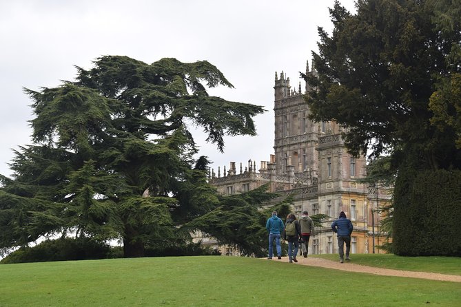 Downton Abbey and Village Coach Tour from London with Highclere - Timing, comfort, and practical preparation