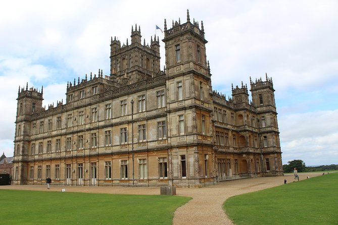 Downton Abbey and Village Small Group Tour from London - Timing, meeting point, and physical demands
