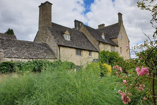 Downton Abbey Day In The Cotswolds Tour - Asthall and the Mitford connection