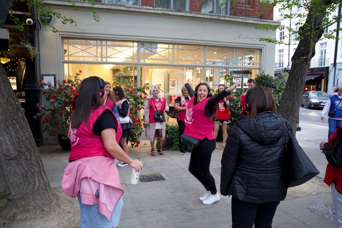 Drag Queen Disco Diva Tour - Silent Disco Walking Tour - Why the group size matters