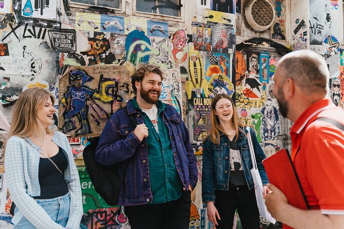East End London Instagrammable Street Art and Graffiti Tour - Starting at Whitechapel and finding art behind Heneage Street