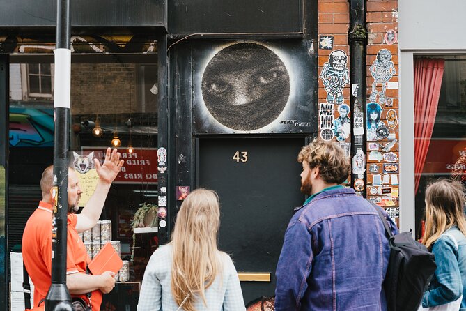 East End London Instagrammable Street Art and Graffiti Tour - Dray Walk and the broccoli that became a local joke