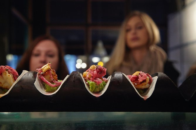 Eating London: Twilight Soho VIP Food & Drinks Tour - Chinatown and the Bun House stop