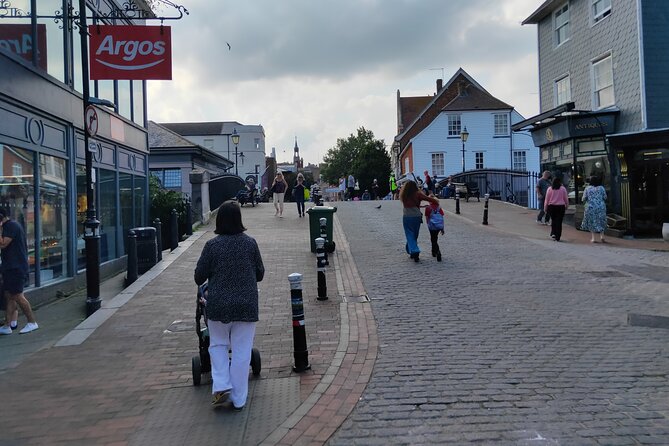 Eccentric Lewes: A Self-Guided Walking Tour - A short walk with plenty of character
