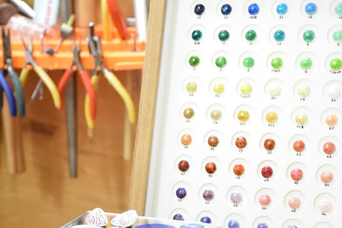 Enamel Jewellery Making Class in London - Starting with enamel, silver, and design ideas