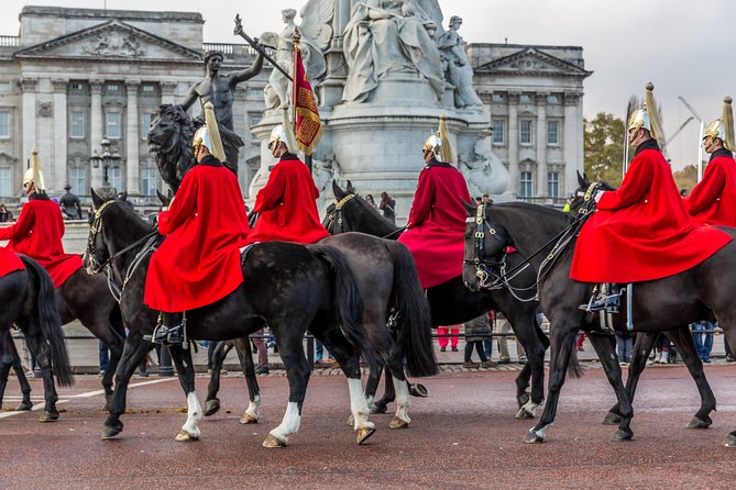Essential London: Must-Sees and Hidden Gems (Private Tour) - St. Paul’s, the Roman city, and the Great Fire