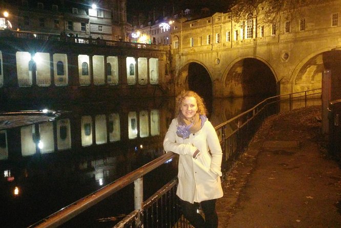 Exceptional Bath tour guide making your visit splendidly memorable. - From the Roman Baths to Bath Abbey