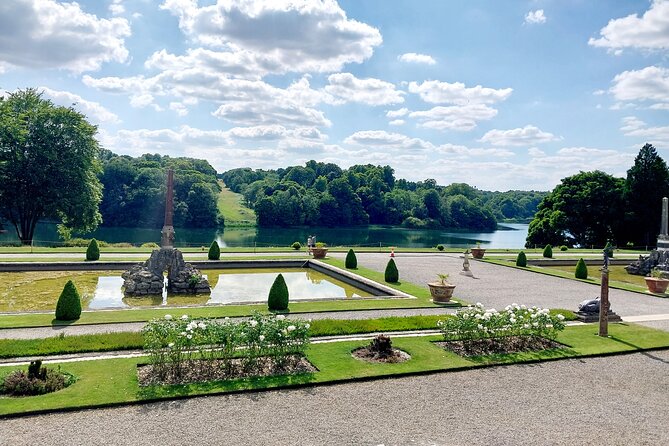 Exclusive Blenheim Palace &Cotswolds Private Day Tour from London - Bibury and the famous Arlington Row