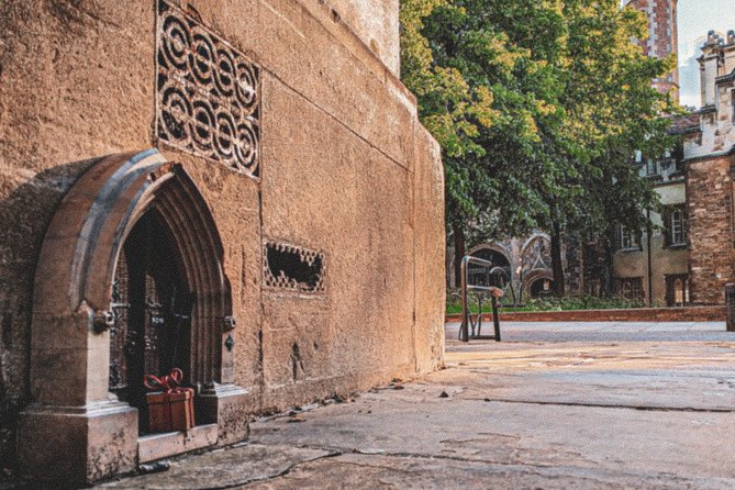 Explore Cambridge Student Life & Top Colleges Walking Tour - The Round Church, built in 1130