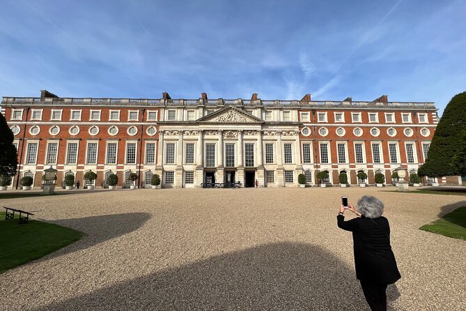 Explore Windsor Castle and Hampton Court Palace - Hampton Court Palace: Tudor power and later royal taste