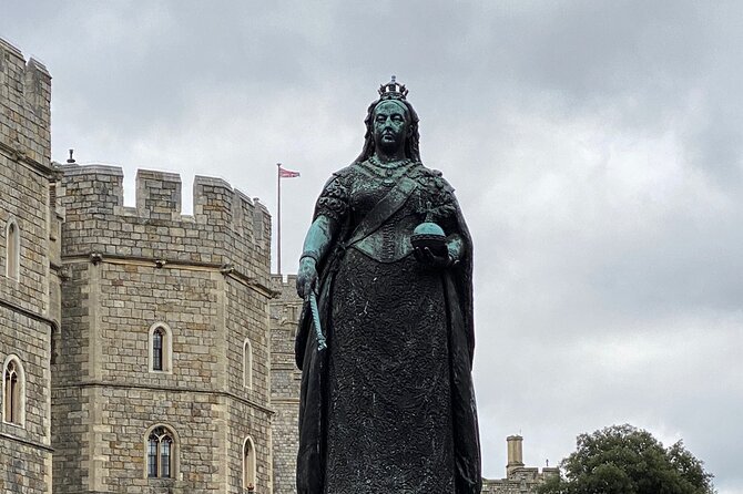 Explore Windsor Castle and Hampton Court Palace - Is $1,224.98 a fair price?
