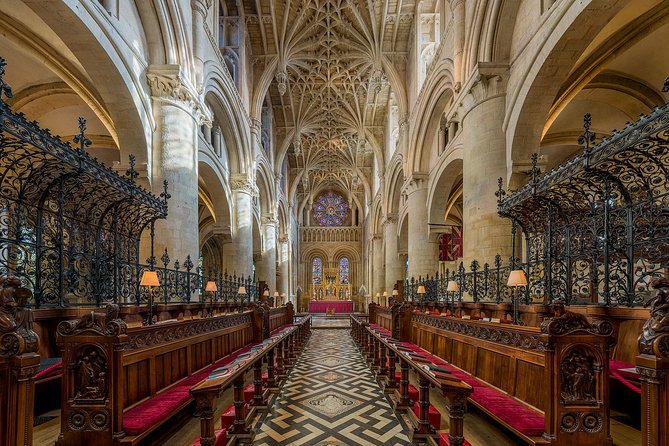 Extended: Oxford University & City Tour With Christ Church - The Sheldonian Theatre and New College
