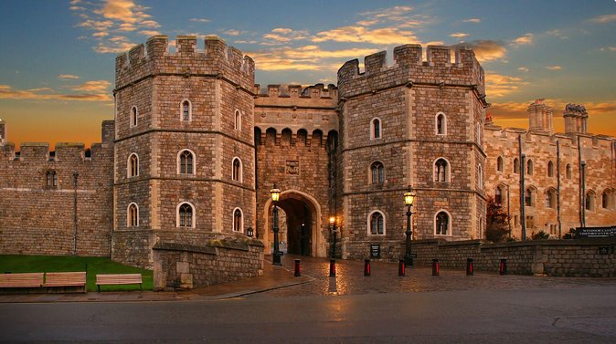 Extended visit: Windsor Castle & Stonehenge - Food, facilities, and what to bring