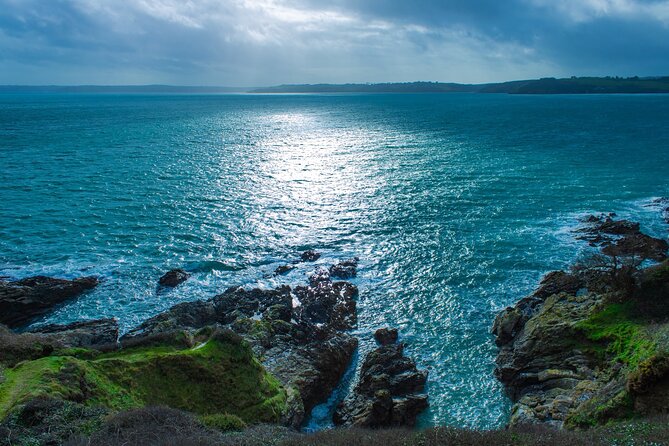 Falmouth Tour App, Hidden Gems Game and Big Britain Quiz (1 Day Pass) UK - Starting in Falmouth with a map full of choices
