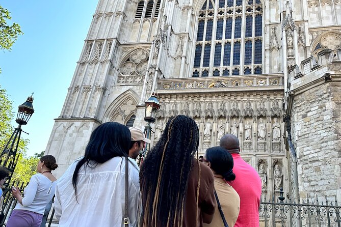 Fast Access Westminster Abbey Private Tour with a London Blue Badge Guide - The Grave of the Unknown Warrior