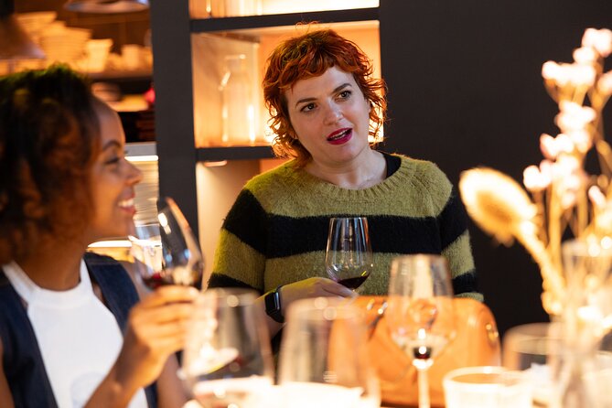 Four hour walking wine tasting tour of Manchester's best bars - Who should book this tour?