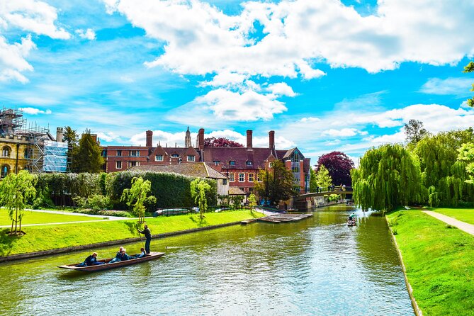 From London: Cambridge Day Trip Including Tour Guide - King’s College and the university center