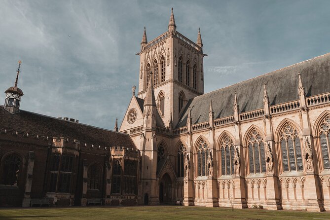 From London: Cambridge Day Trip Including Tour Guide - Punting, markets, pubs, and the value of unscheduled time