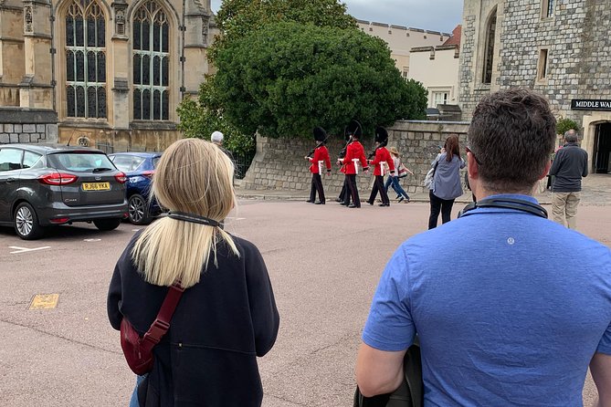 Full Day Excursion Royal London & Windsor in an Iconic London Black Cab - Horse Guards Parade and the working monarchy