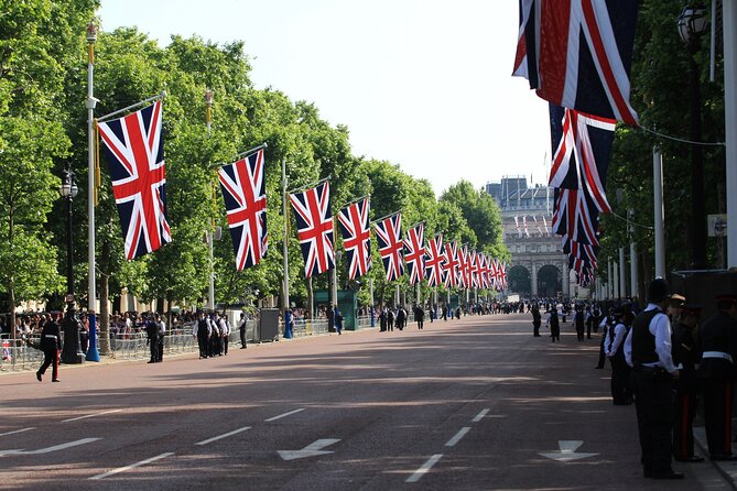 Full Day London Private Tour with Admissions to Iconic Landmarks - How good is the guiding?
