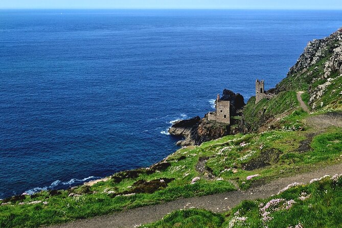 Full Day Private Guided Tour of Poldark Filming Locations - Why the old mines make the best opening scene