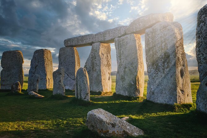 Full-Day Private Tour of Stonehenge and Bath with Pickup - Alexandra Park and Bath from above