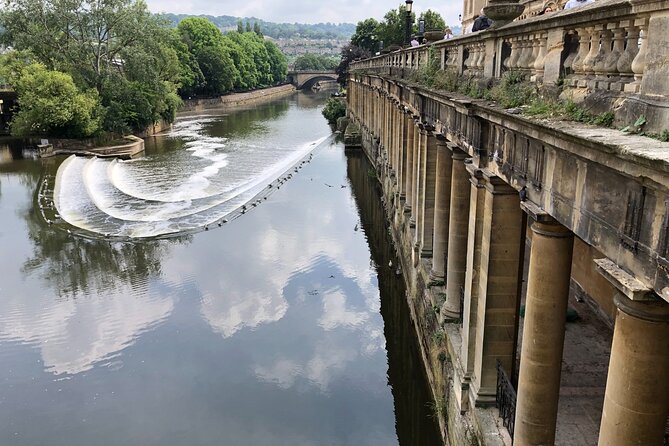 Full-Day Private Tour of Stonehenge and Bath with Pickup - Bath Abbey from the outside