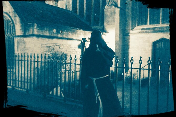 Fully Guided Bath Ghost Tours - Starting beside Bath Abbey after dark