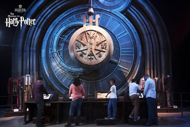 Fully Guided Tour of Warner Bros Studio Tour London – The Making of Harry Potter - Platform 9 ¾ and the Hogwarts Express