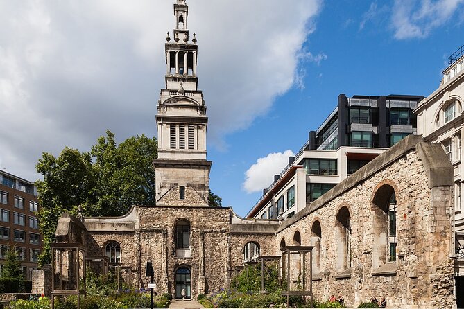 Ghastly Ghost Walking Tour in London - St Paul’s Cathedral and the end of the route