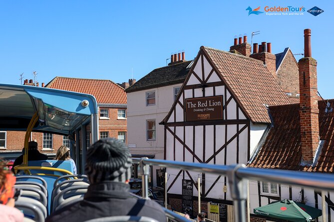 Golden Tours York Hop-on Hop-off Open Top Bus Tour with Audio Guide - Audio guide or live commentary?