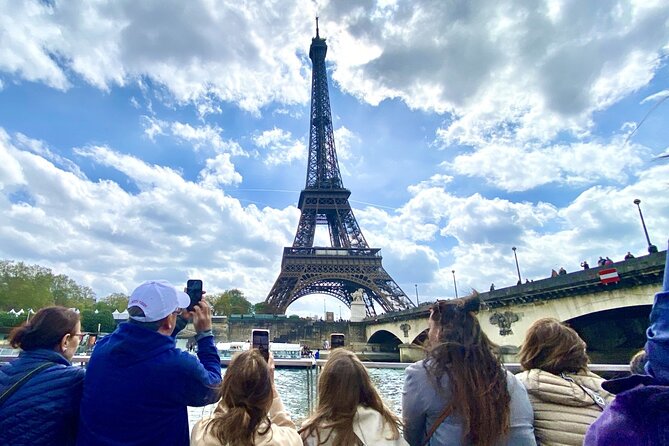 Guided Luxury Paris Day Trip with Optional Lunch at the Eiffel Tower - Who should choose this Paris day trip?