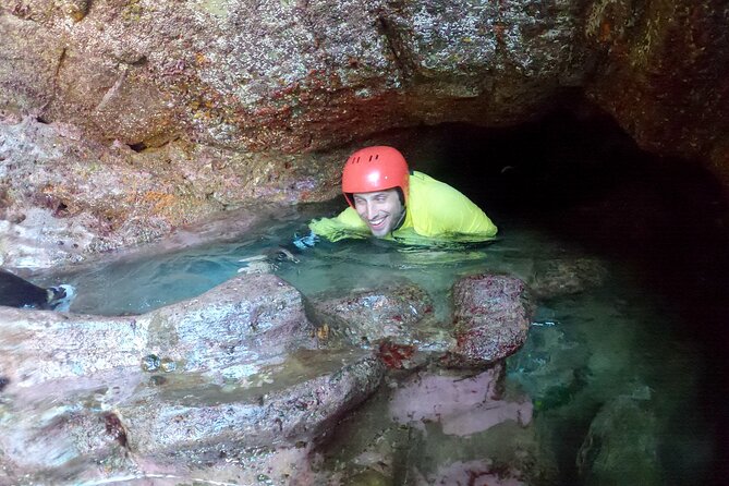 Half-Day Coasteering in Newquay Cornwall - From small jumps to the final 40-foot leap