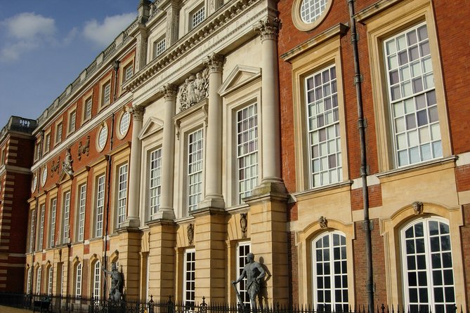 Hampton court palace private tour from London - Is $275.22 per person a fair price?