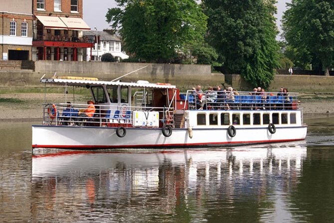 Hampton Court & Thames Riverboat Picnic - What the picnic adds to the day