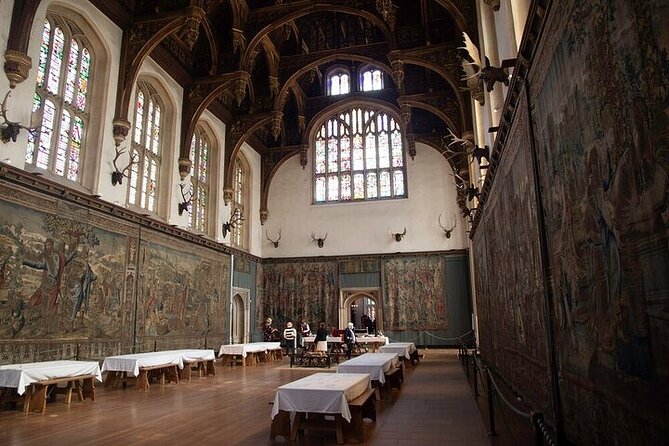 Hampton Court & Thames Riverboat Picnic - Who will get the most from this experience