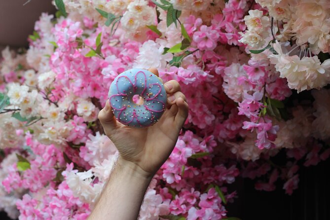 Handcrafted Donuts & Tea: Brighton's Artisan Sweet Treat Tour - Why this donut walk works as a Brighton introduction
